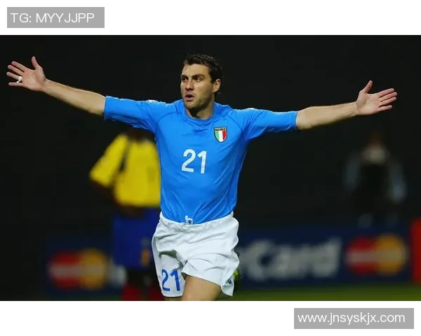 足球明星的个人资料与成就简介,探索他们的职业生涯与影响力 足球明星的个人资料与成就简介,探索他们的职业生涯与影响力